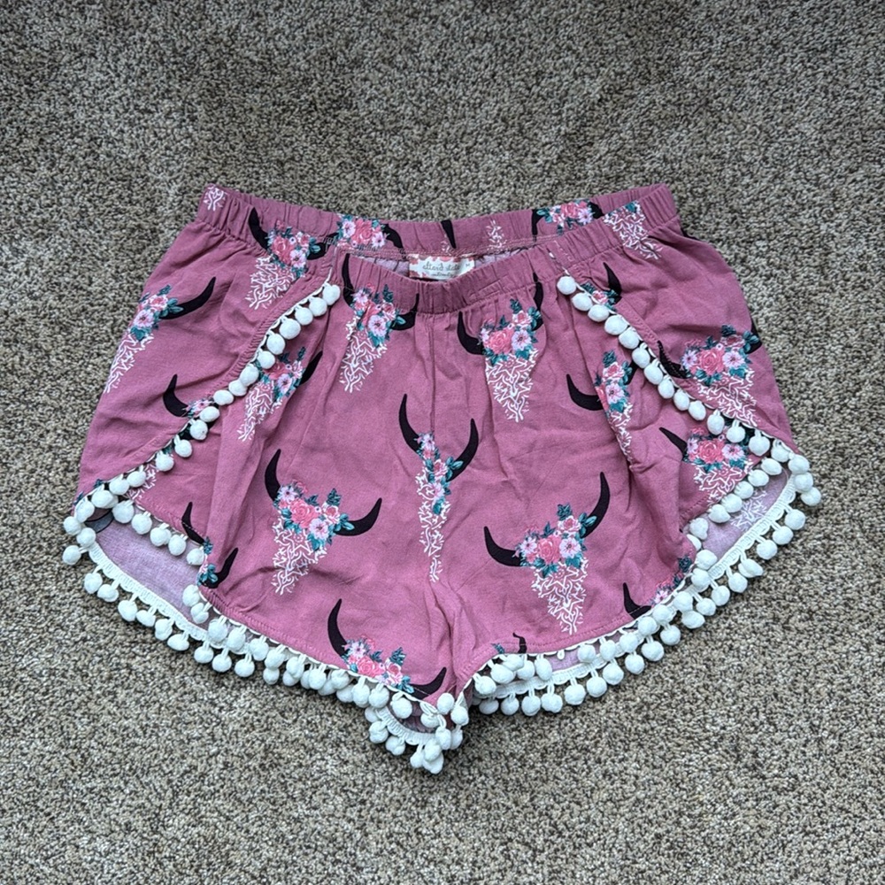 Pink Altar’d State Floral Longhorn Shorts with White Puff Ball Trim M